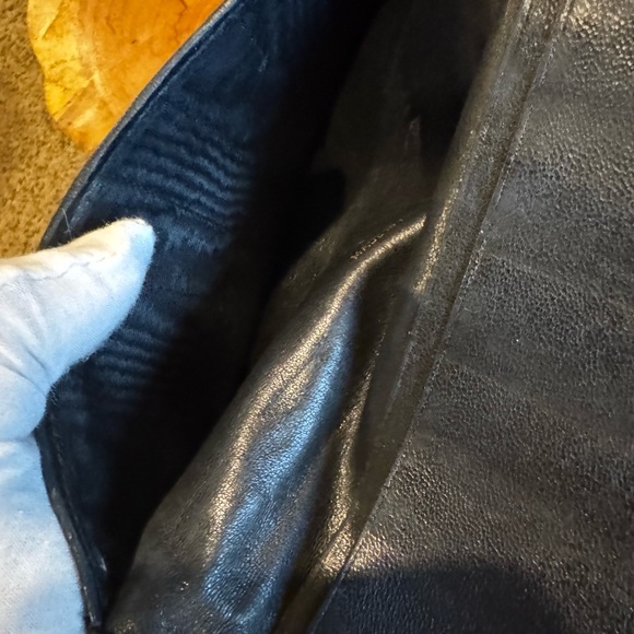 CHANEL Bicolore Quilted Lambskin Long Bifold Wallet Black - Picture 9 of 15